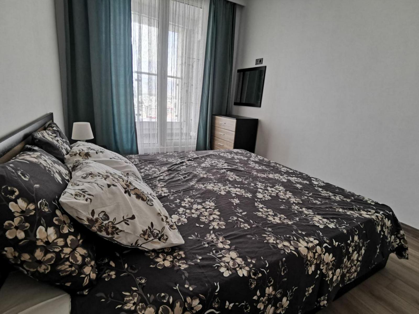 Oak Sky Apartment Spa & Fitness สโกเปีย ภายนอก รูปภาพ
